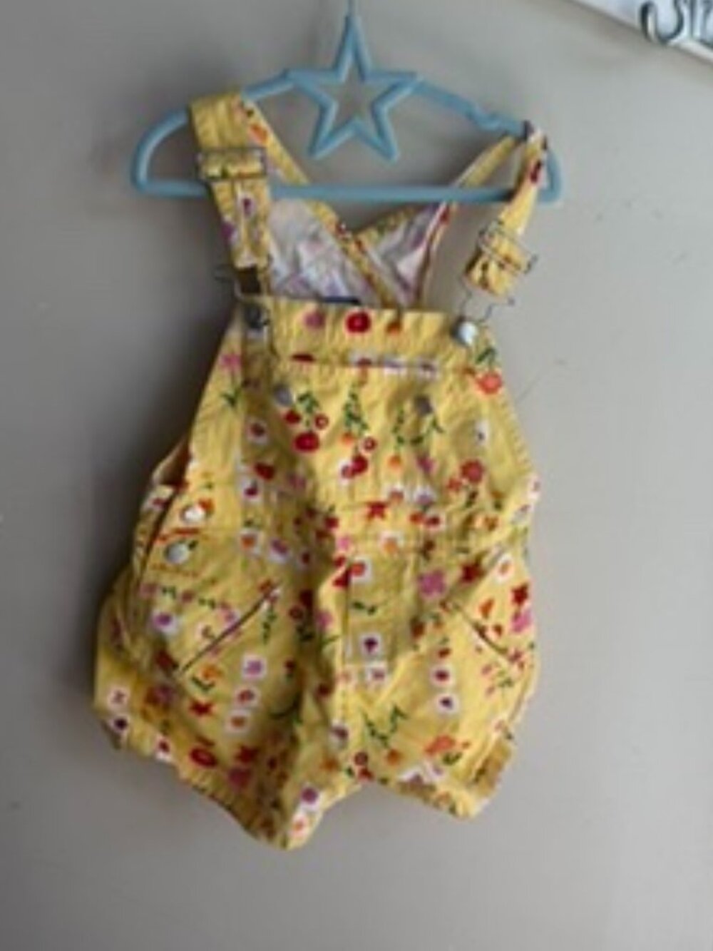 🌼💛 Vintage Old Navy Floral Short Overalls – Yellow – Size 4–5T 💛🌼